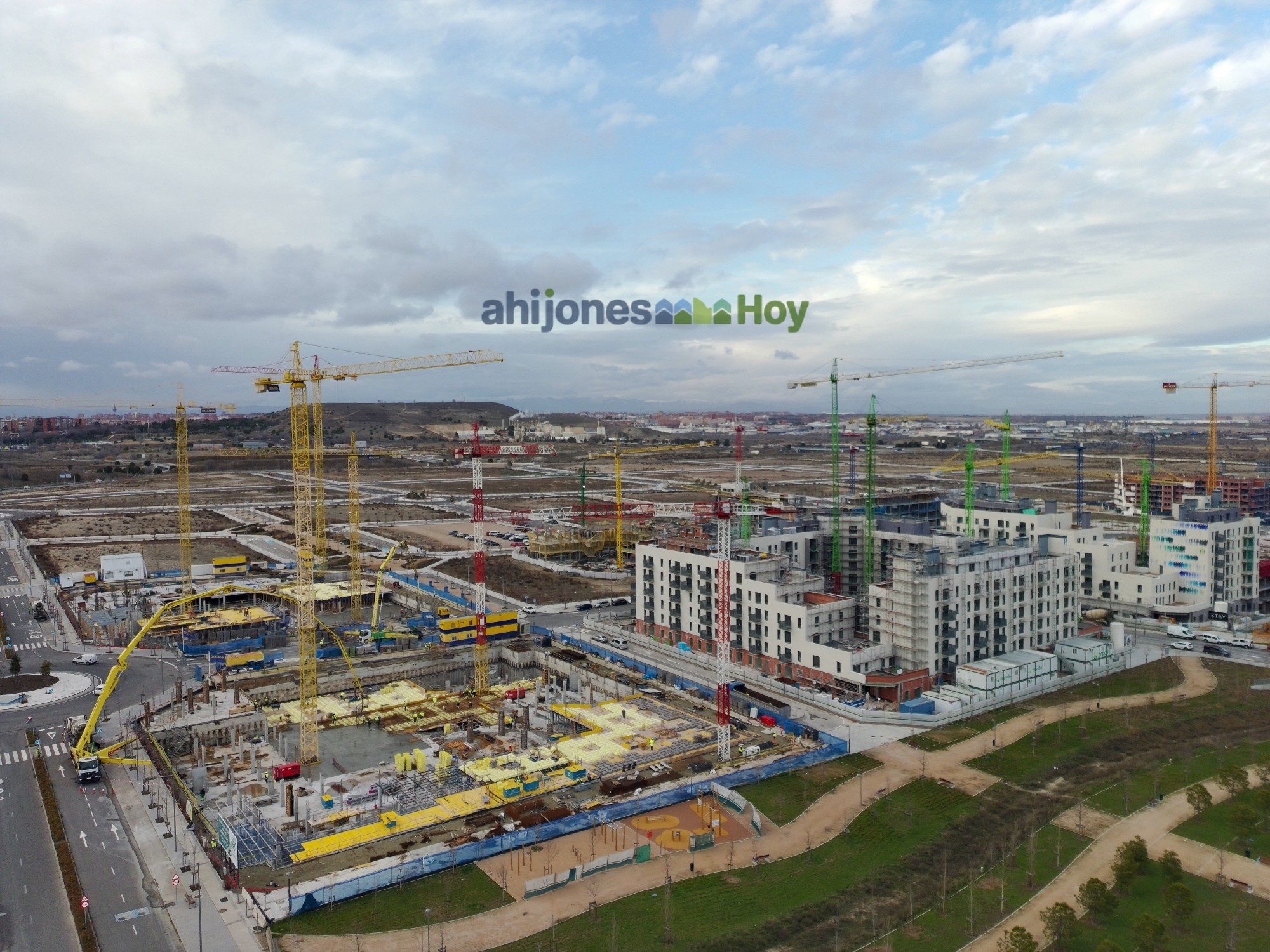 Así avanzan las obras en Los Berrocales, el barrio vecino de Los Ahijones