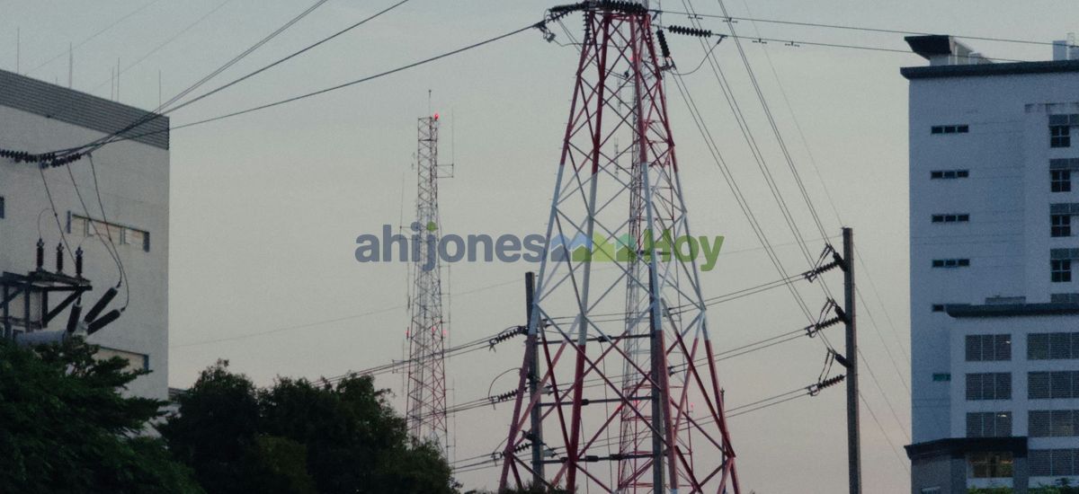 El bloqueo eléctrico del Gobierno central pone en riesgo 116.000 viviendas en el sureste de Madrid, incluido Los Ahijones