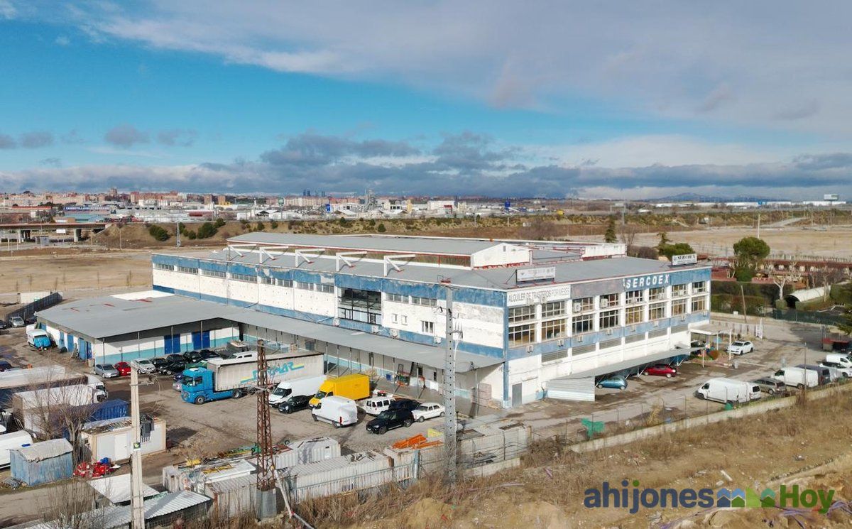 SERCOEX, la nave logística que torció el trazado de Los Ahijones (y arrastra un pasado lleno de concursos)
